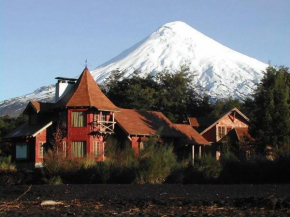 Отель Petrohue Lodge, Petrohué